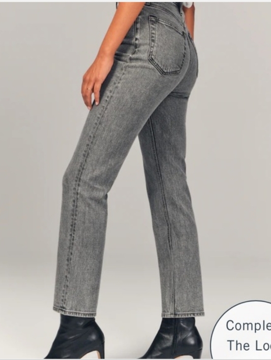 Abercrombie & Fitch Denim - Abercrombie & Fitch The Ankle Straight Ultra High Rise Jean